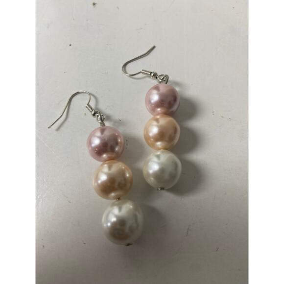 Chunky Mother of Pearl & Faux Pearl Bead Earrings - New - Picture 4 of 4